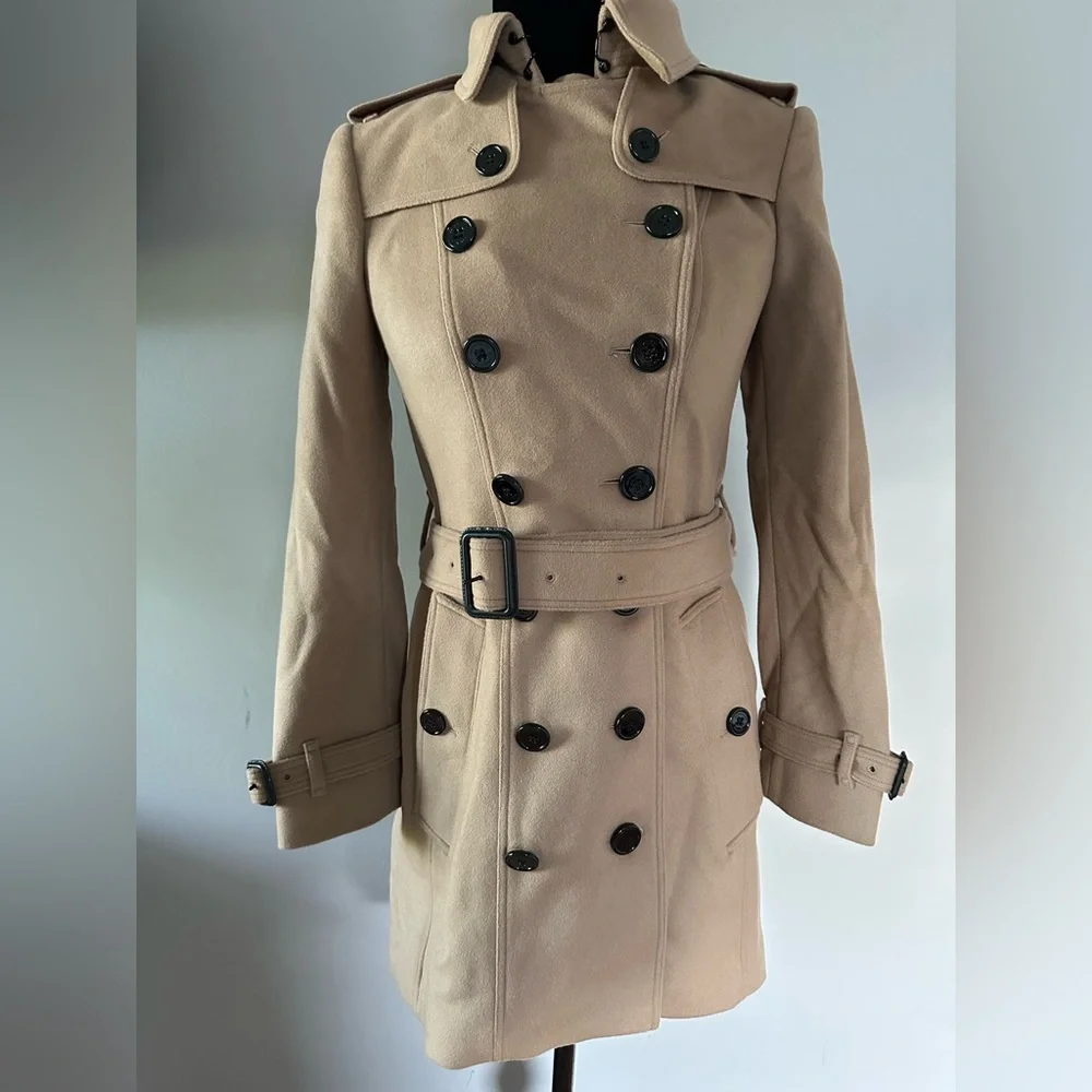 Burberry London England  Cashmere/‎ Wool coat - Picture 2 of 12